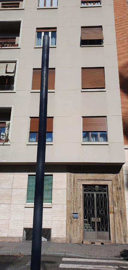 Appartamento Centro Metro Bernini Porta Susa Politecnico Juventus Stadium Torino Esterno foto